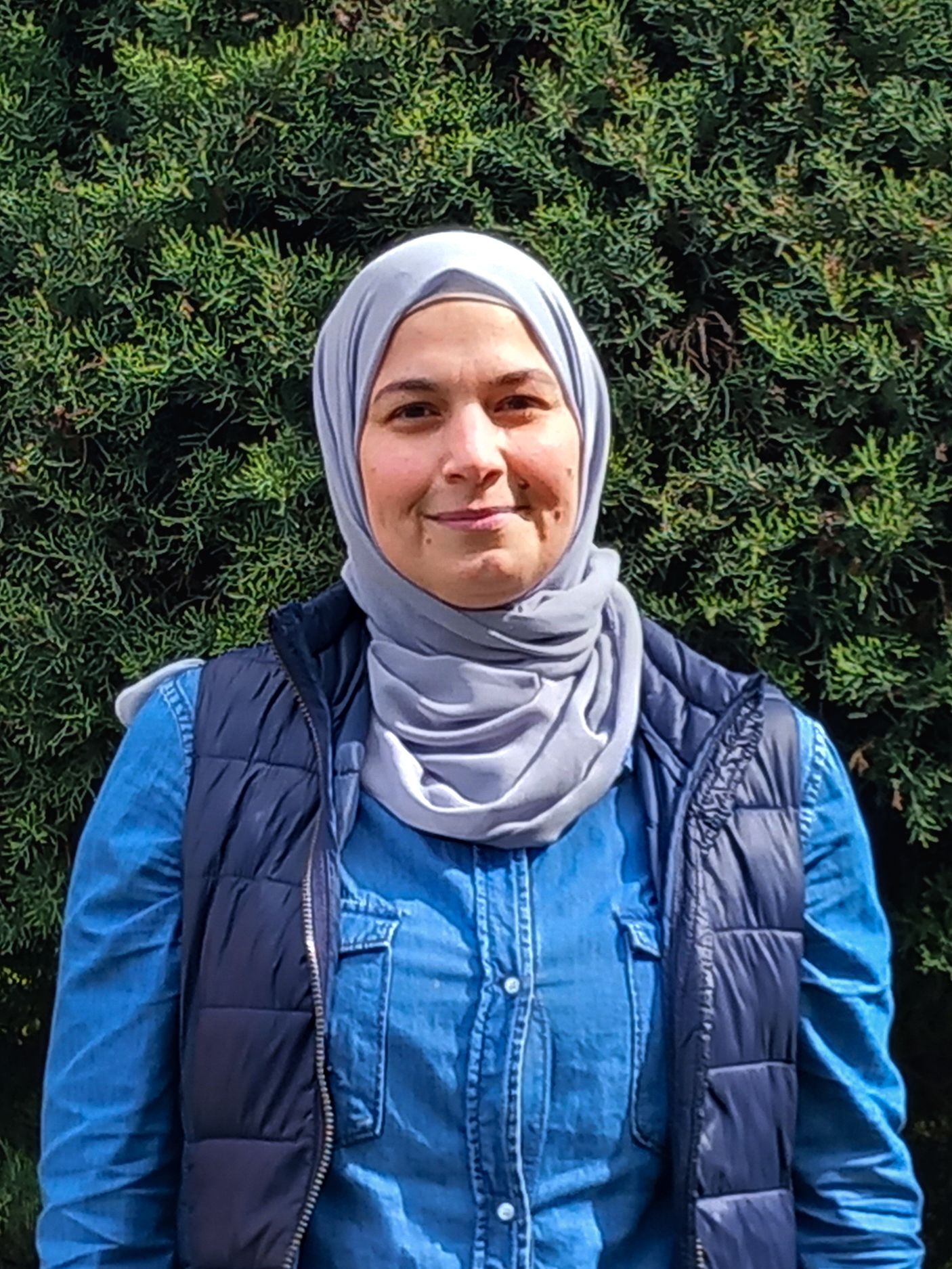 Fr. Anissa Teba, Übermittagsbetreuung, Realschule Bretzelnweg Düren